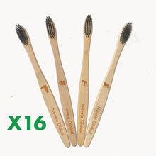 Charger l&#39;image dans la galerie, Brosses à dents Jungle en bambou naturel poils souples | Novela